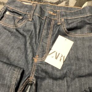 Zara Women’s Dark Blue Denim Jeans